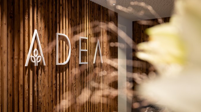 Rezeption ADEA Lifestyle Suites Fieberbrunn Rezeption ADEA Lifestyle Suites Fieberbrunn