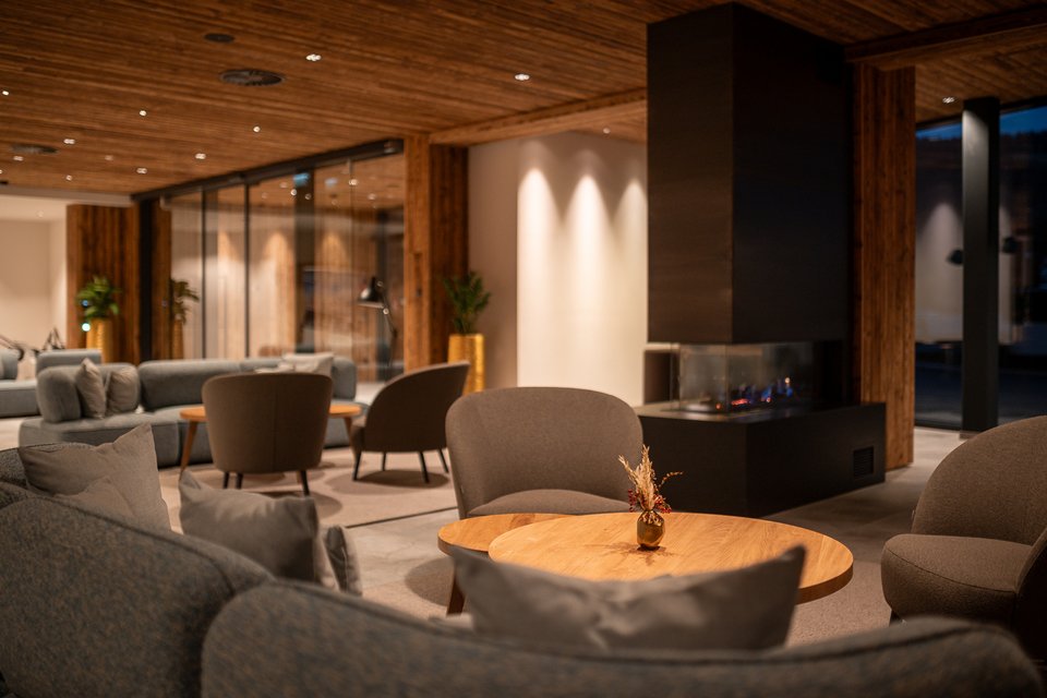 Lobby in den ADEA Lifestyle Suites Fieberbrunn Lobby in den ADEA Lifestyle Suites Fieberbrunn